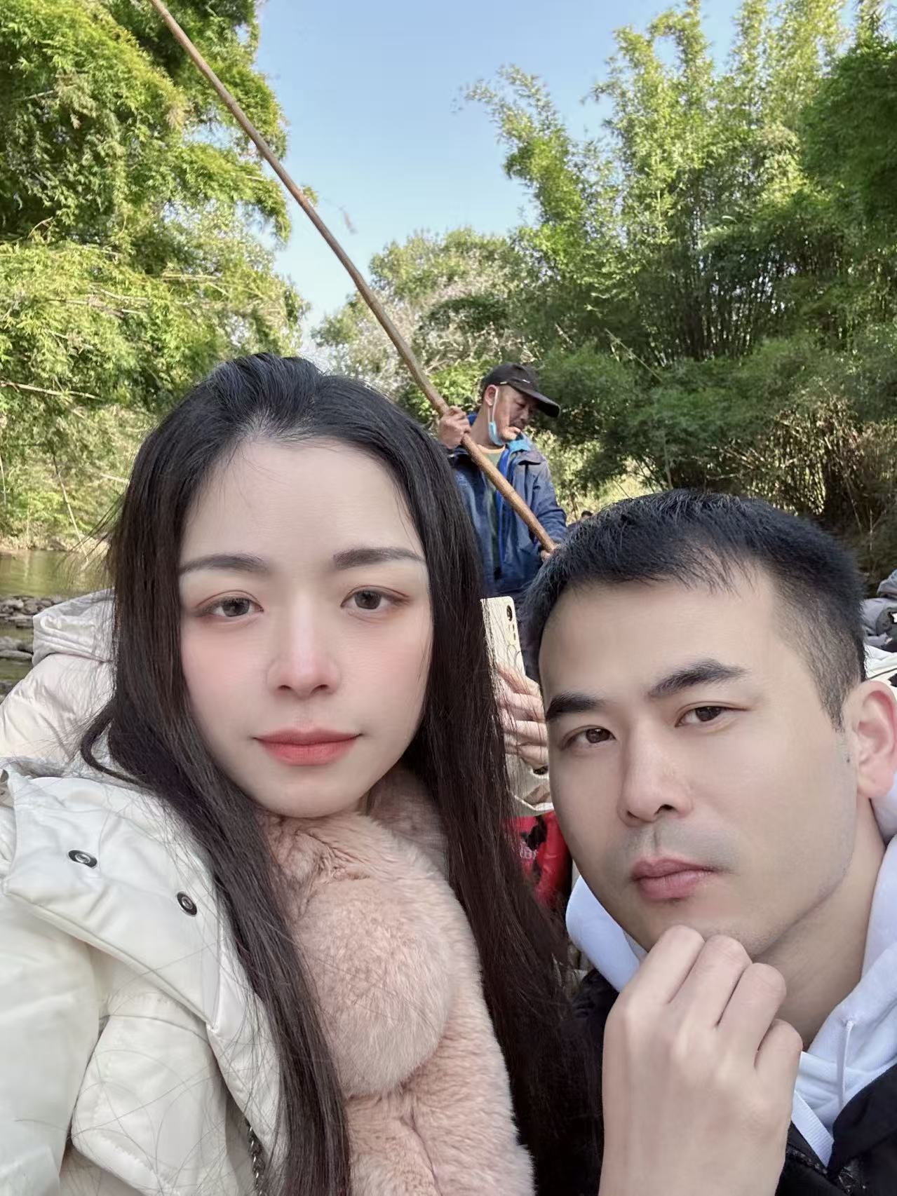 两个人